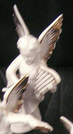 Angel Musicians-Gold Angel With Harp - No Box