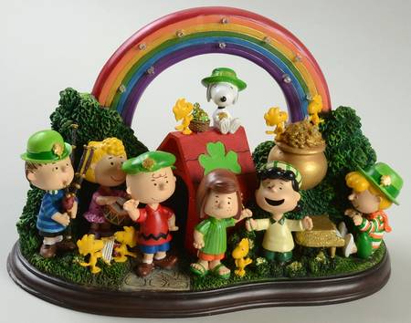 Peanuts Holiday Figurines Luck Of The Irish - No Box
