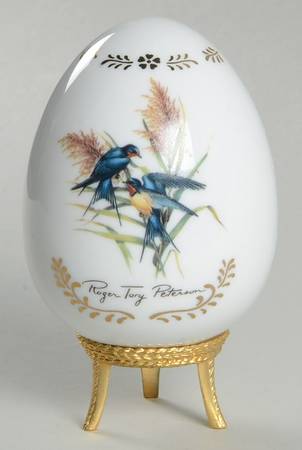 Songbirds Porcelain Egg by Danbury Mint