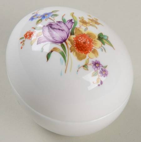 Great Porcelain Houses Egg Box Royal Worcester - No Box