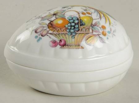 Great Porcelain Houses Egg Box Royal Tara - No Box