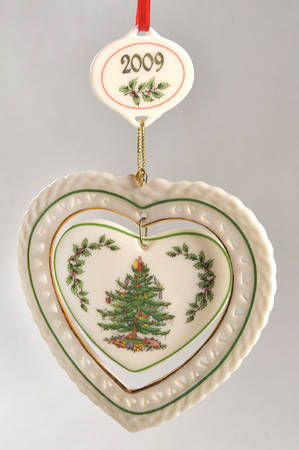 Christmas Tree Annual Ornaments Heart - With Box Bx2009