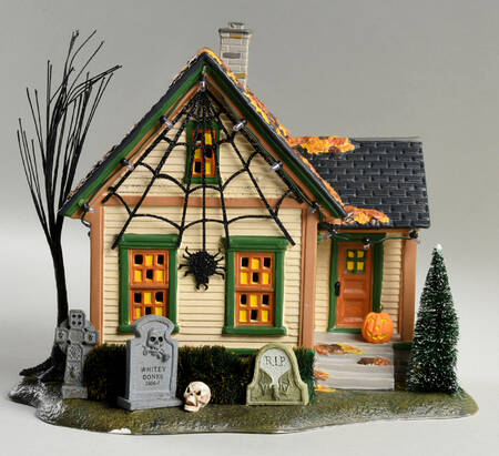 Trick Or Treat Lane - Snow Village Halloween Spider House - No Box