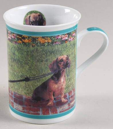 Darling Dachshunds Hitchin' A Ride - No Box