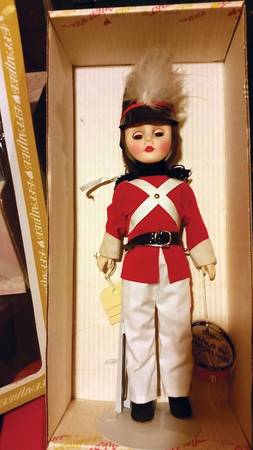 Storybook Dolls Parade Of The Wooden Soldiers - No Box