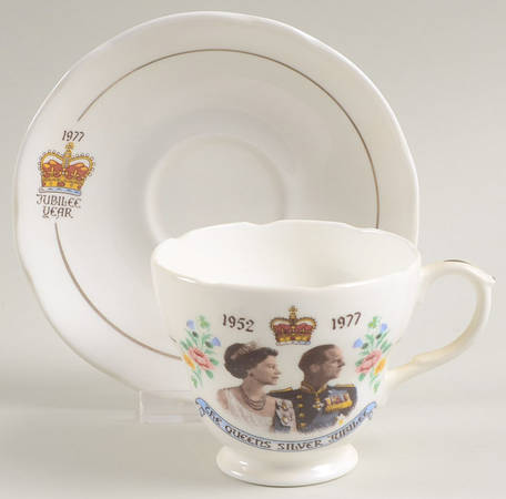 Royalty Commemoratives Elizabeth Ii Silver Jubilee Cup & Saucer - No Box