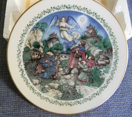 Christmas Plate Shepherds - Boxed