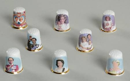Finsbury Royalty Commemoratives Royal Family Thimbles Set Of 8 - Boxed