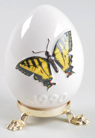 Goebel Easter Egg Yellow Swallowtail - Boxed
