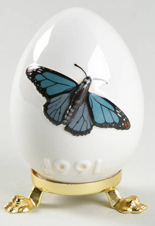 Goebel Easter Egg Blue Temora - Boxed
