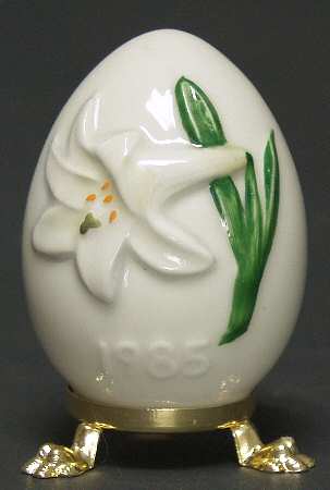 Goebel Easter Egg Lily - Boxed