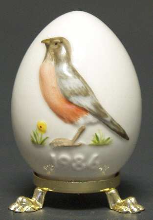 Goebel Easter Egg Robin - No Box