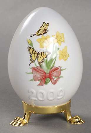 Goebel Easter Egg Butterflies & Daffodils - Boxed