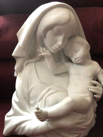 All White Figurines Madonna & Child-Matte - No Box