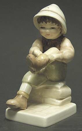 Goebel Figurines Boy Climber - No Box