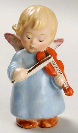 Religious Figurines (HX Mark) Angel With Violin - No Box