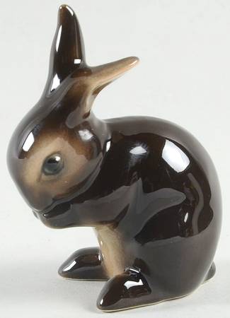 Animals-Figurines Brown Bunny-Eating - Boxed
