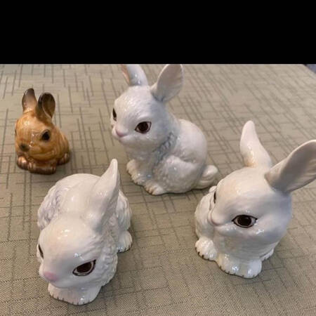Animals-Figurines Bunny-Resting White - No Box