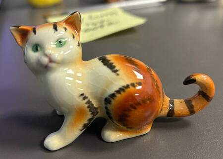 Animals-Figurines Orange Striped Cat - No Box