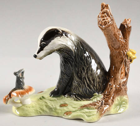 Animals-Figurines Badger With Mouse - No Box