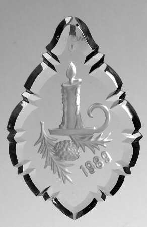 Annual Crystal Ornaments Candle - Boxed