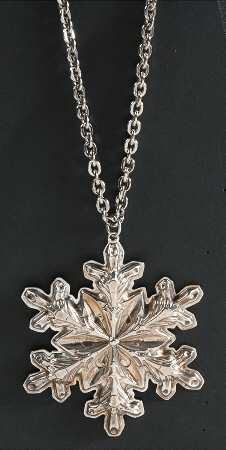 Snowflake Medallion Snowflake With Chain - Boxed