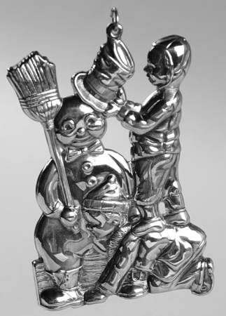 Unlimited Silverplate Ornament Dressing The Snowman - No Box