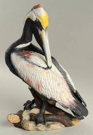 Goto Figurine Pelican - No Box