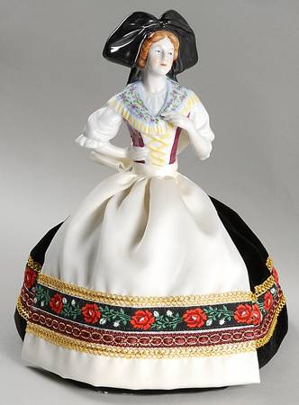 Tea Cozy-Doll Madame Dupont - Boxed