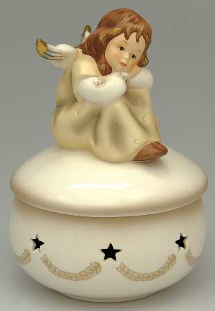 Christmas Figurines & Giftware Daydreamer Box-Champagne - Boxed