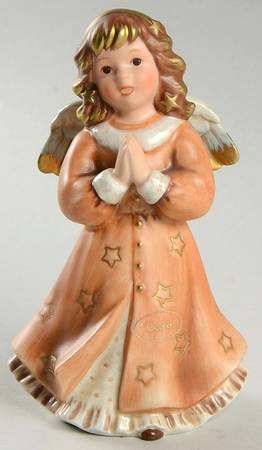 Annual Angel Figurine Angel Praying - Boxed