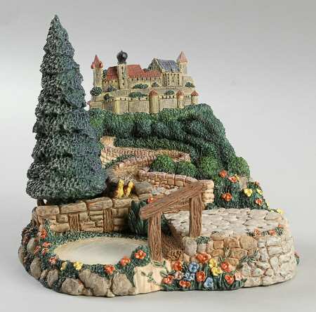 Hummelscapes Figurines Castle On A Hill - No Box