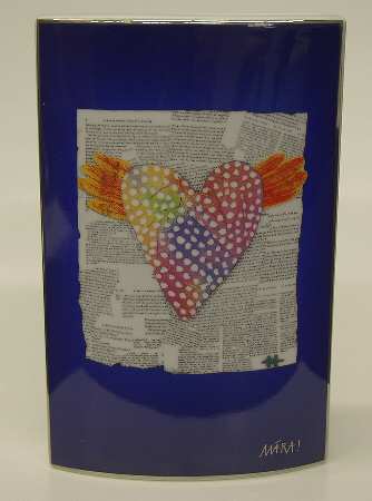 Artis Orbis - Maria Flying Hearts-Oval Vase - No Box