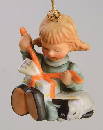 A Berta Hummel Christmas Little Gift Wrapper - No Box