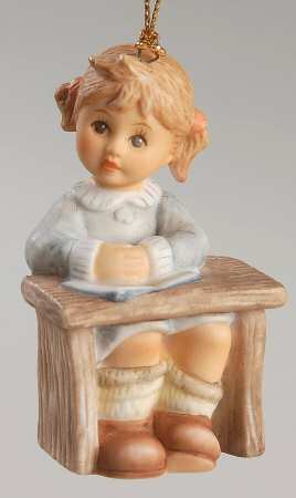 A Berta Hummel Christmas Quiet Thoughts - No Box