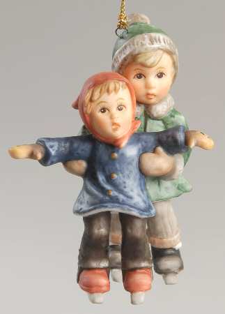 A Berta Hummel Christmas Hold Me Tight - No Box