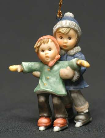 Annual Berta Hummel Ornament Let Me Show You - Boxed