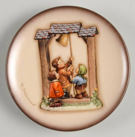 Hummel Century Collection Plates Let's Tell The World - Boxed