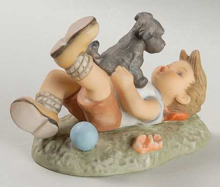A Breath of Spring-Berta Hummel Pals - Boxed