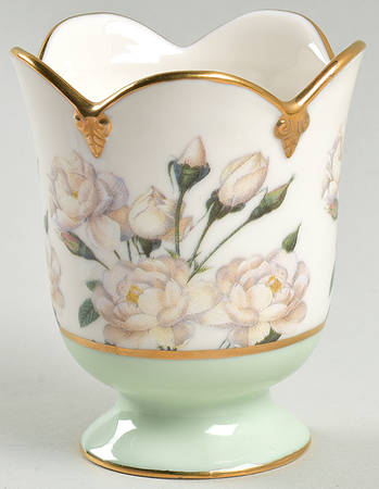 Smithsonian Collection Rose Votive Green - No Box