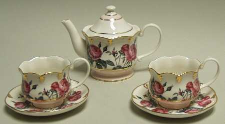 Smithsonian Collection Pink Rose Tea Set - Boxed