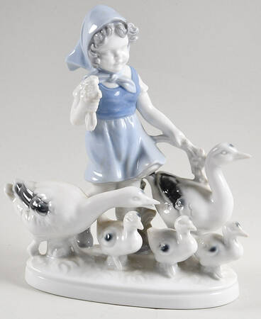 Gerold Porzellan Figurine Girl With Basket & Geese - No Box