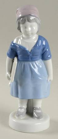 Gerold Porzellan Figurine School Girl - No Box