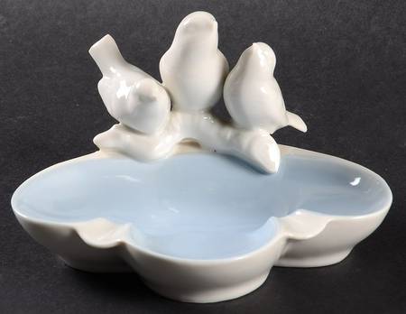 Gerold Porzellan Figurine Bird Ashtray - No Box