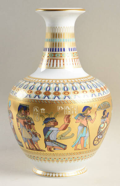 Tutankhamun Scenes From The Days Of Pharaoh - Boxed