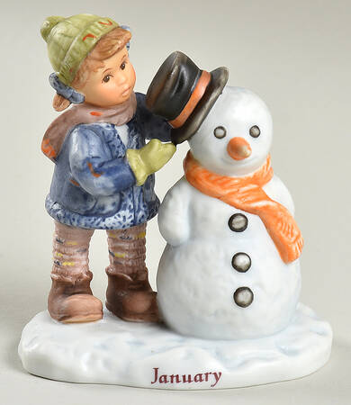 Monthly Memories-Berta Hummel Crowning Touch - With Box