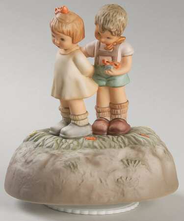 Berta Hummel Musicals Token Of Love-Just The Two Of Us - Boxed