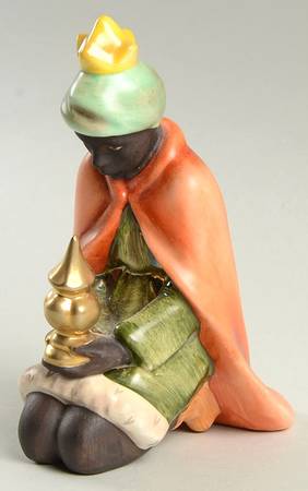 Goebel Nativity-Hx82 Kneeling Wiseman - Boxed