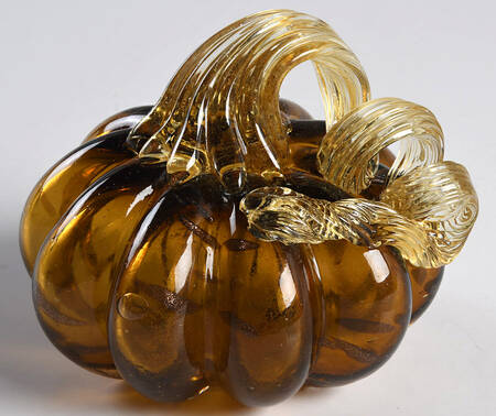 Pumpkin Patch Small Amber Streak Pumpkin - No Box