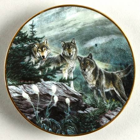 Year of the Wolf-Mini Guardians Of The High Country - No Box by Hamilton Collection